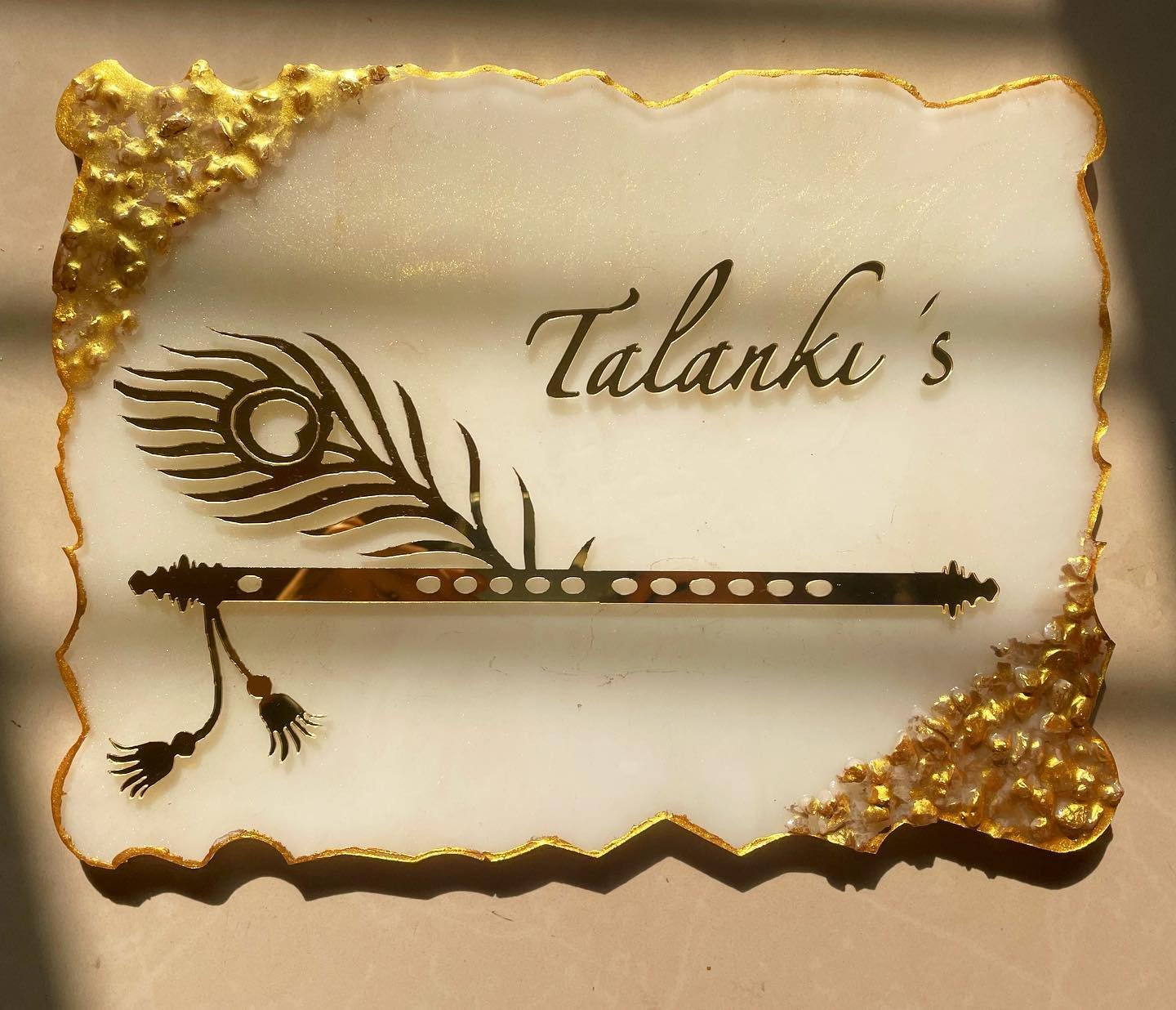 Resin nameplate